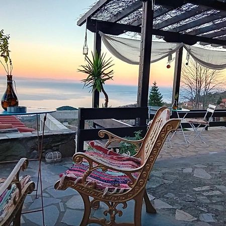 Traditional Guesthouse Erato Палеос-Пантелеймонас Экстерьер фото