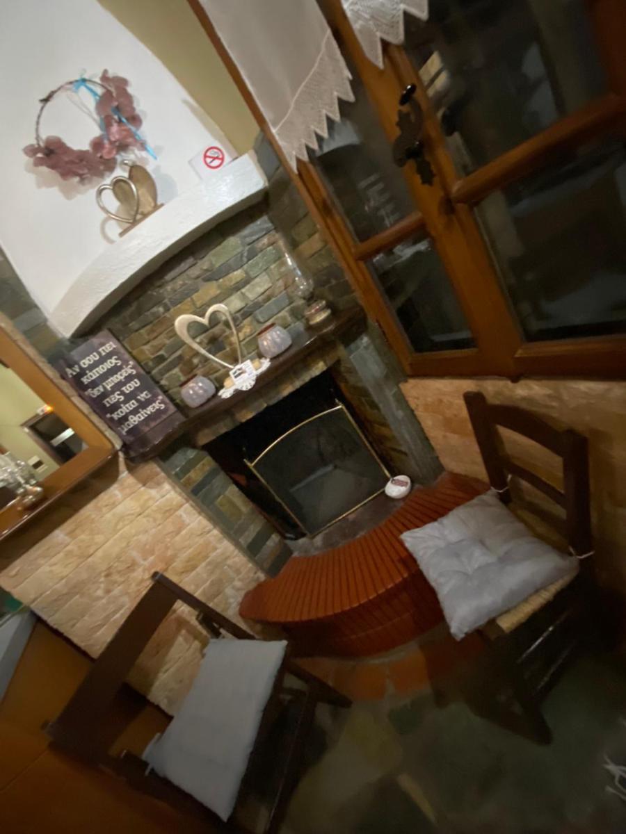 Traditional Guesthouse Erato Палеос-Пантелеймонас Экстерьер фото