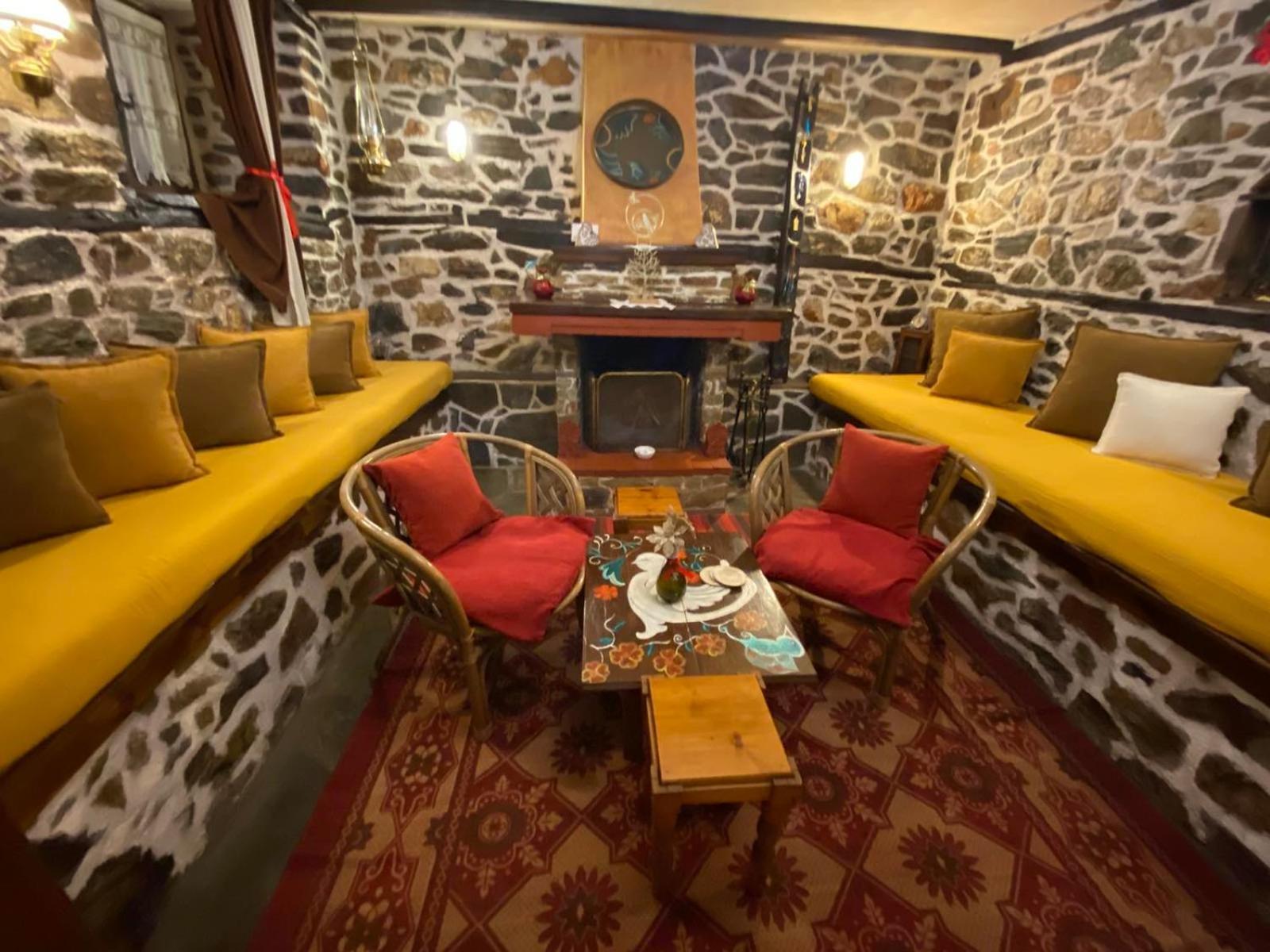 Traditional Guesthouse Erato Палеос-Пантелеймонас Экстерьер фото